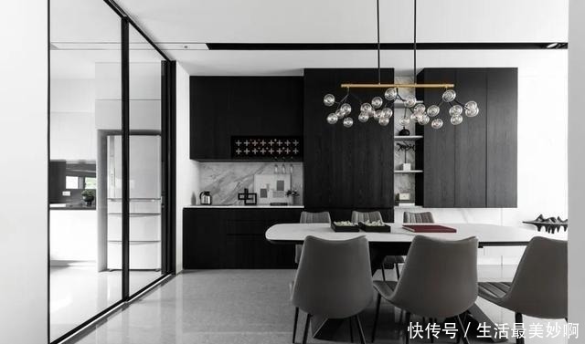 橱柜|一套漂亮的橱柜,足以惊艳整个厨房,那些好看又实用的橱柜设计!