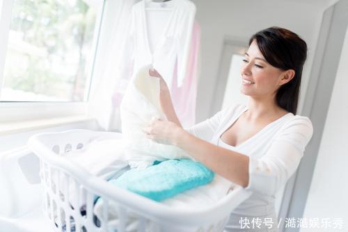 新买的衣服,要不要洗了再穿?听服装老板说完,才知道错了几十年