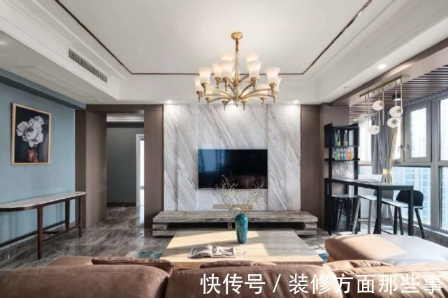 二居室|112平现代风二居室,灯光在夜幕下散发出一种雅致迷人的气息