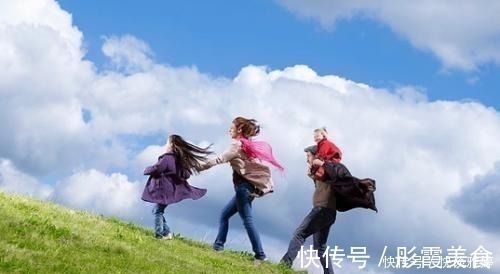 乐嘉|哈佛女校长:多带孩子出去走走,孩子未来的格局和眼界就会不一般