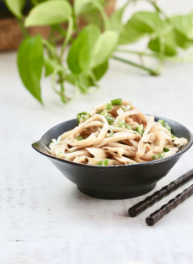 葱椒盐|2021年夜饭菜单，精选10道凉拌菜，清爽去腻，下酒又下饭