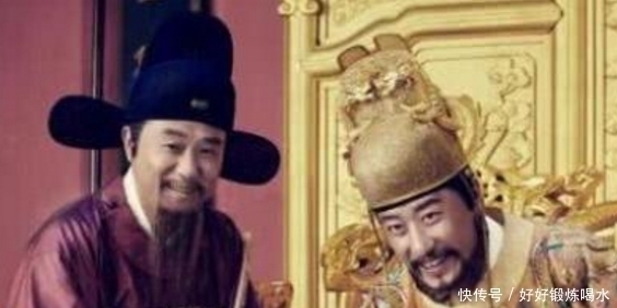 上联:“八戒洗澡,猪下水”,网友对下联,令人不得不服!