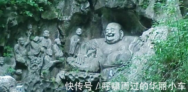 灵隐寺|这是一座著名的山，只有168米高，山顶是一片石头