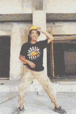 |搞笑GIF:工友不干活只转铁圈,本来看不起他,看到他转圈那刻我佩服不已