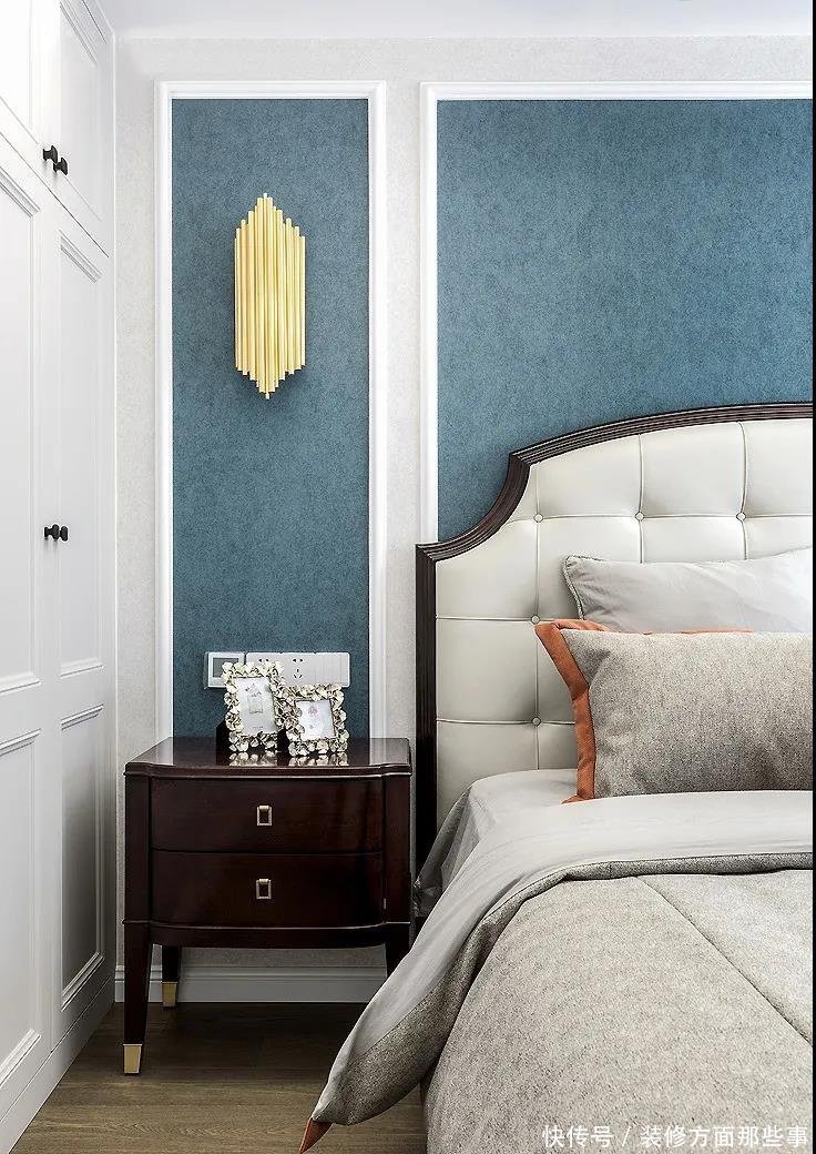 碧桂园|111平美式三居室,采用墨绿色点缀整个空间雅奢氛围蔓延开来