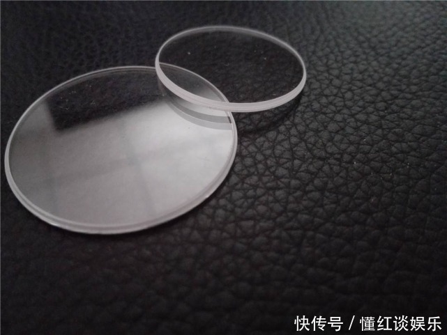 使用蓝宝石水晶玻璃的手表才是好手表?