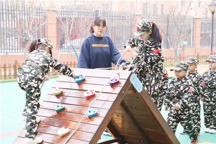 幼教集团$历城区幼教集团华山园举行“红色运动会”