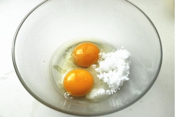 甜品|木瓜怎么做更好吃，学着做木瓜班戟，享受午后的下午茶时光吧