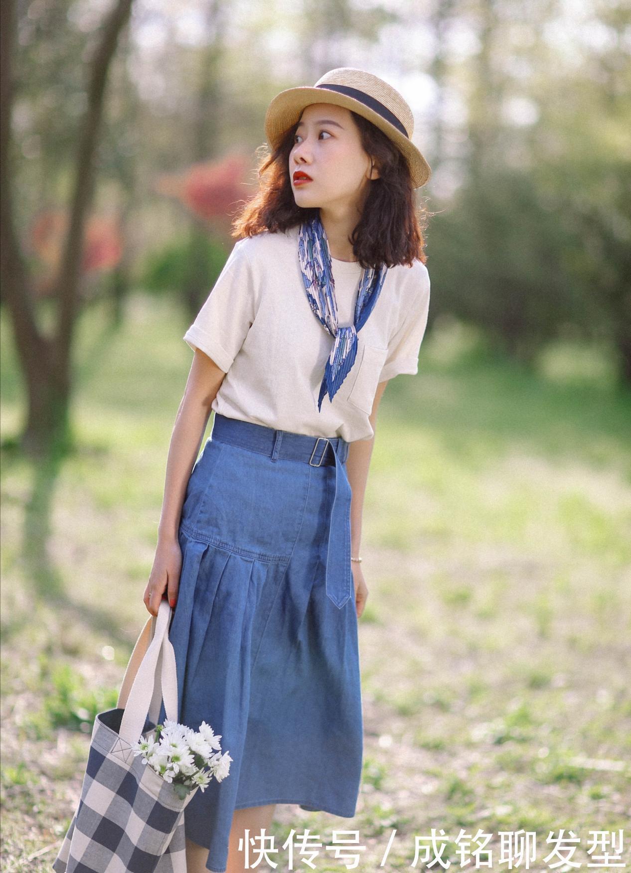 t恤|时髦又百变！10套干净清新夏日实用穿搭，温柔舒服又不失成熟韵味