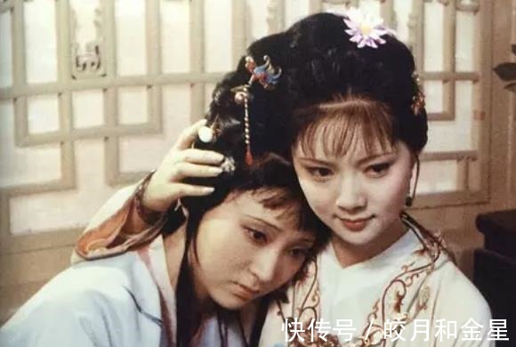 薛宝钗!《红楼梦》中薛宝钗送黛玉燕窝这段,她到底有什么目的