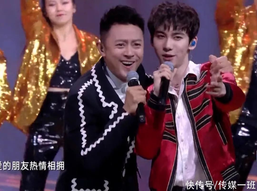 刘嘉玲|番茄台跨年:肖战压轴,李汶翰假唱,R1SE全员11人整整齐齐