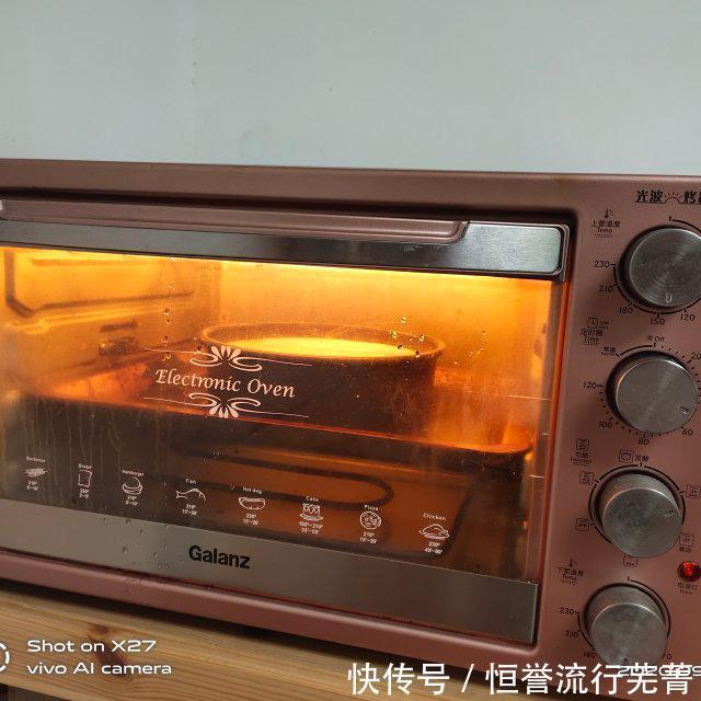 咸蛋|咸蛋黄戚风蛋糕,柔软可口,十分好吃