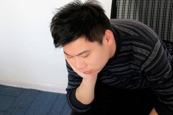 身体|男性开始衰老，身体会出现五种表现，若一种不占，则老得慢