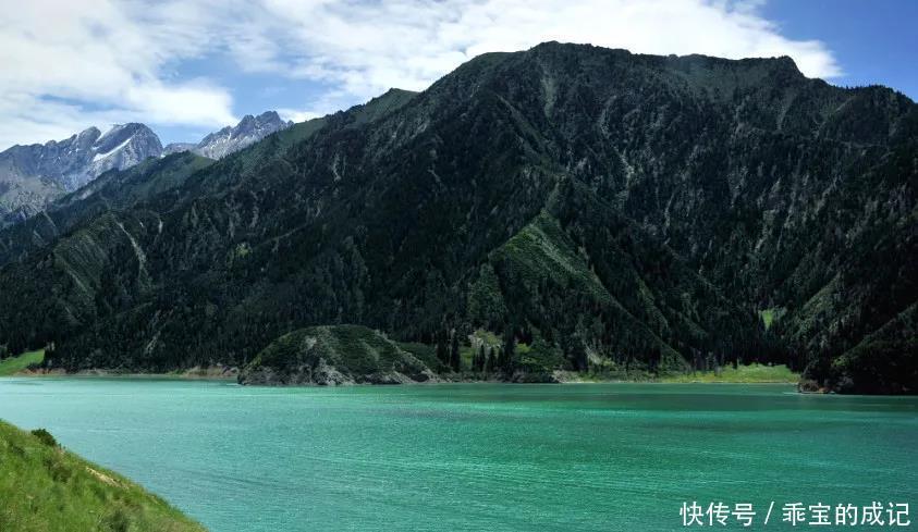 巴音布鲁克|横跨崇山峻岭，穿越深山峡谷，独库公路“纵贯天山的景观大道”