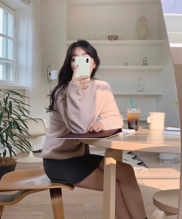 标准的韩国ins博主s.soom 简单文艺春日的穿搭范本