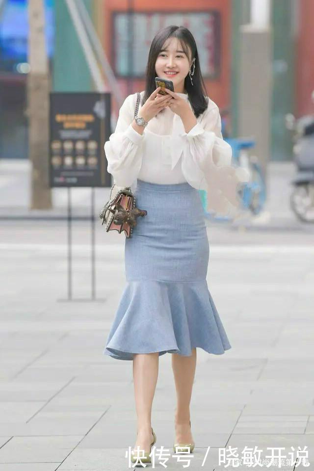 真正会穿搭的美女,都不会选择连衣裙,太土了,如此穿时髦显瘦!