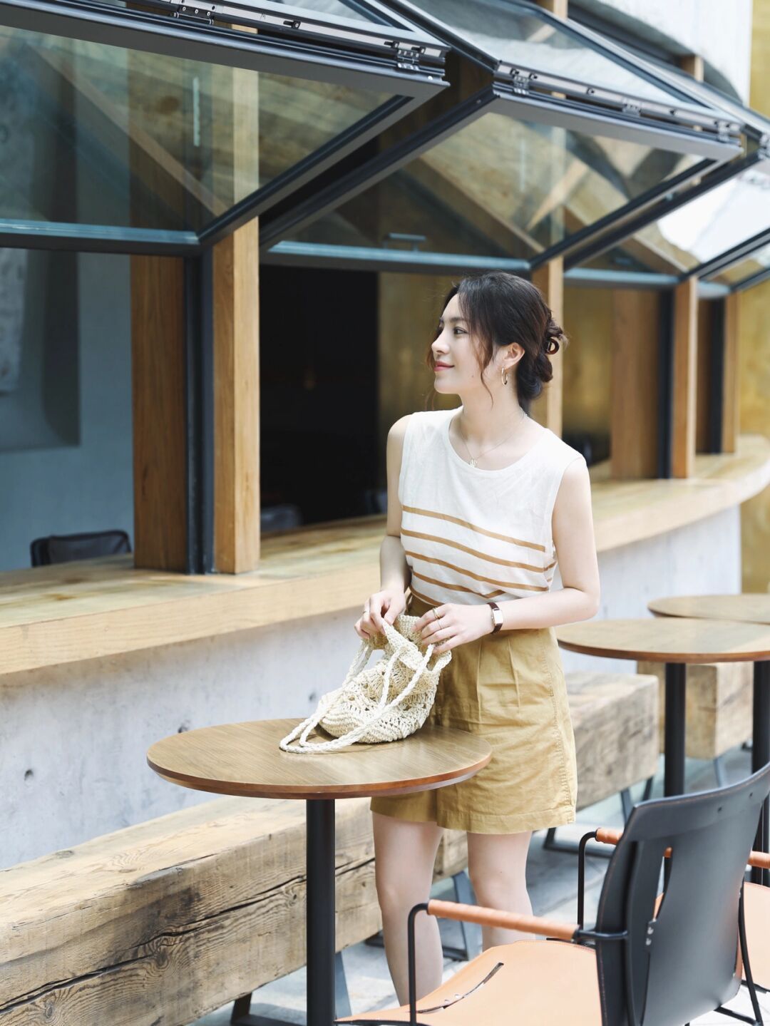 减龄|谁说40岁50岁就不好看?看她们几个穿搭得多美,高贵优雅