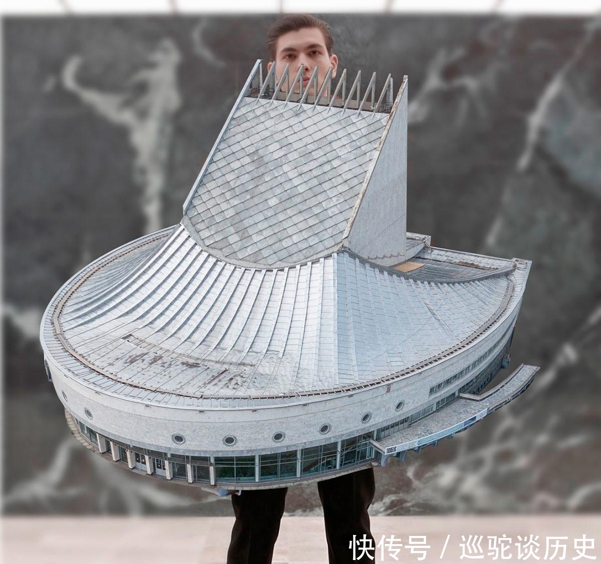 脑洞大开:这个冬天太冷了,让我们把世界“穿在身上”暖和暖和