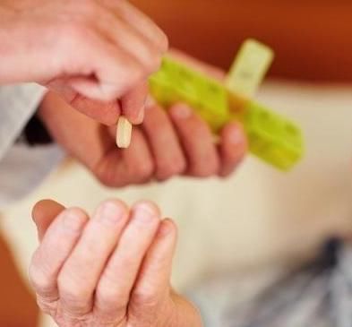 中老年人|患上高血压怎么办?1个动作坚持做,每天5分钟,血压稳住不乱升!