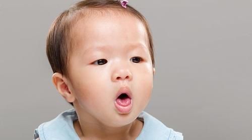 妈妈|宝宝这个年纪会喊“妈妈”，说明大脑发育好，4招帮助宝宝早开口