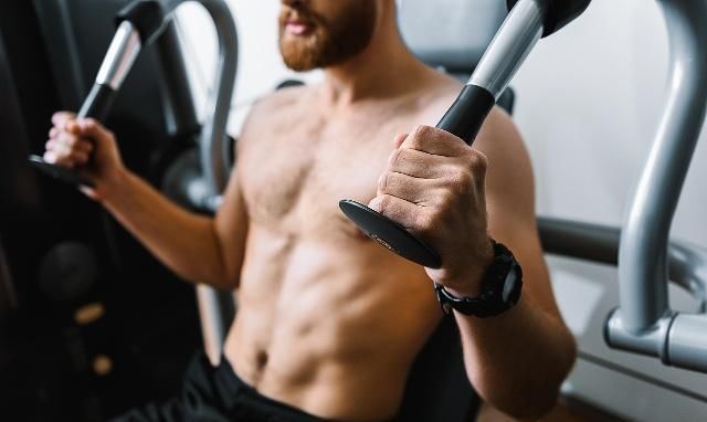 肥胖症|男性30岁以后，体重控制在多少算正常？想要控制体重，不妨这样做