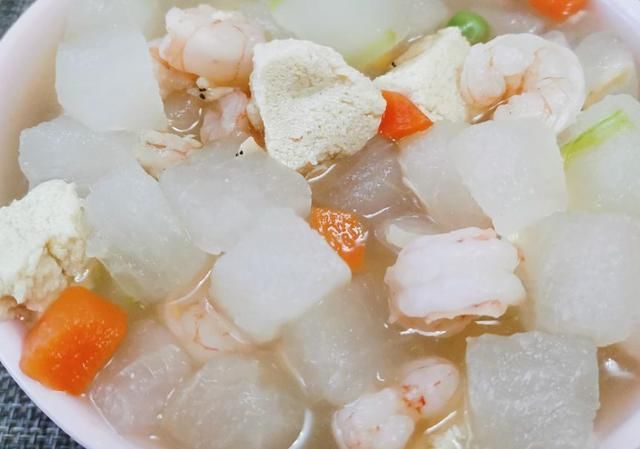 补钙|冬瓜和它一起炒，清香鲜美，低脂肪还能补钙锌，常吃好处多多