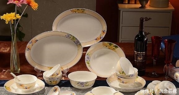 健康|餐具里带图案的不要再用了，百害而无一利，不能因美观而忽略健康