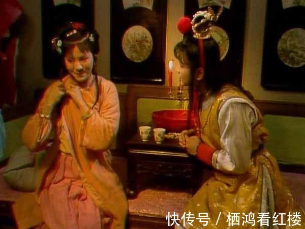 婢女&宝玉的钱,为什么由袭人管?难道少爷还不如婢女有权力?