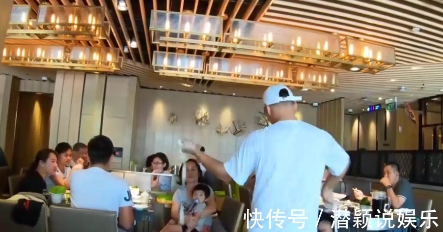 海底捞|儿子考倒数第一,爸爸的态度堪称“教科书”,多数家长很难做到