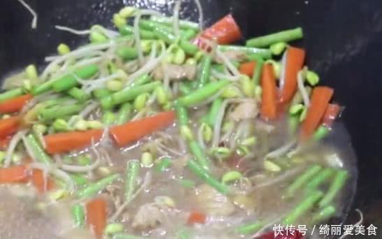 吃法|面条不用水煮,换着吃法更好吃,一上桌立马抢光