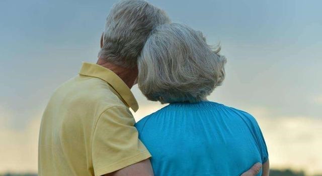 健康|人过六十,守住“3件事”,不做“2件事”,身体健康易长寿