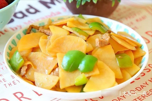 天冷后，“穷人”最爱吃的5道菜，好吃不贵又实惠，很多人没吃过