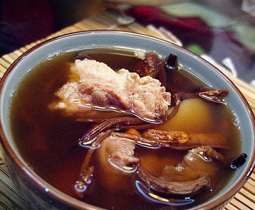 女性借钱也要吃的3种食物，美容养颜，营养滋补，早吃早受益