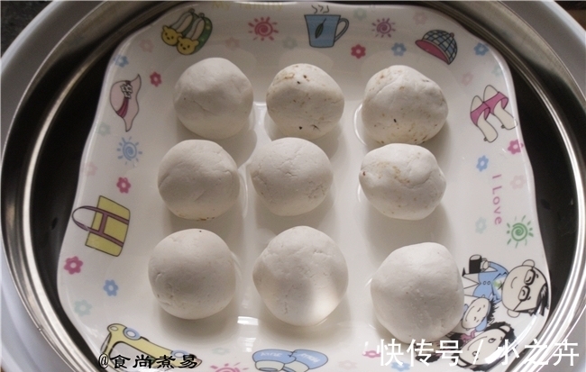 糯米粉|此款糯米小吃，软软糯糯香甜可口，嚼起来会弹牙，做法超简单