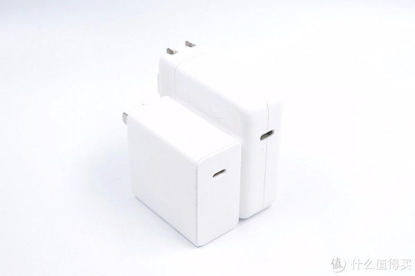 输出|拆解报告:Smartisan锤子55W PD快充充电器DP55C