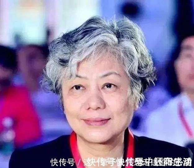 大道理|李玫瑾提醒:“低层次父母”才跟孩子讲道理,高层次父母都这样做