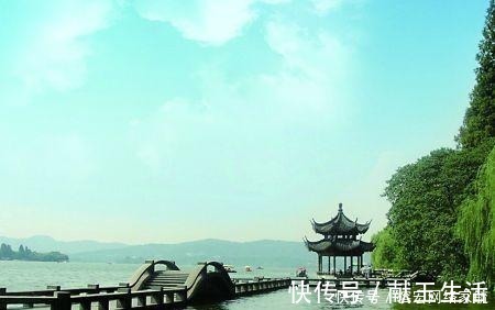 苏大学士!历史上最难的三副对联,堪称千古绝对,第二副连苏东坡都没对出来