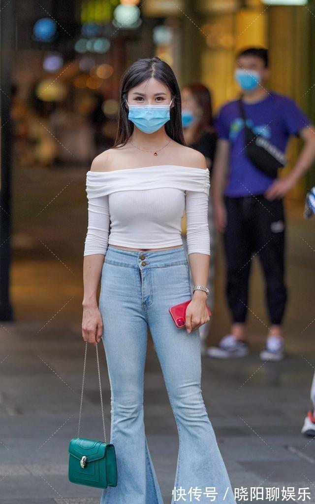 淑女范|爱美的无痕裤美女展现优雅淑女范，轻松减龄