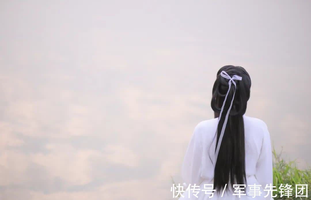 陆游|送走心爱的侍女后,他写了首宋词,中间两句让人想哭,成网络金句