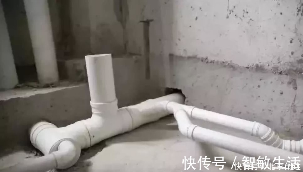 飞墨君|水电走顶好还是走地好？别被装修师傅忽悠了