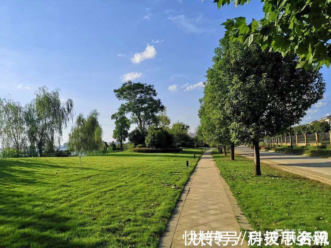 从鄂旅投御合院现场发来一条项目新消息,请查看