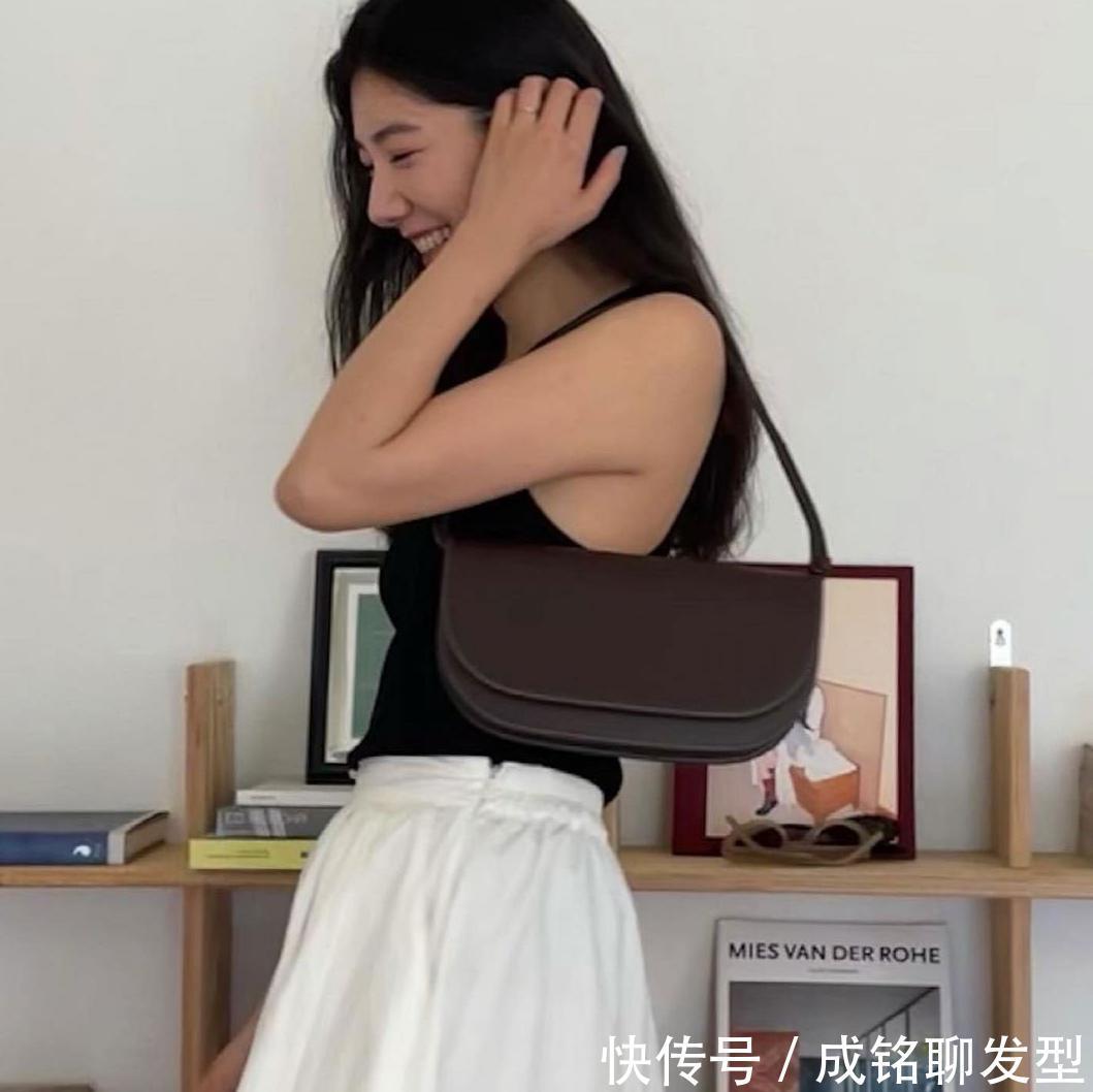 裙装|清新又简单的10款夏装，自然随意不挑人，时尚百搭又显好身材