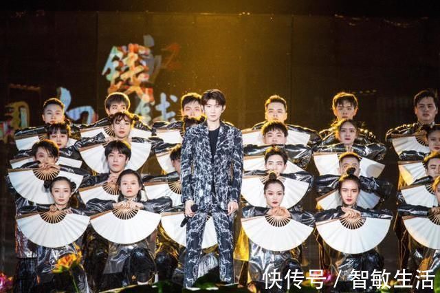 王源央视节目收视最高,《家乡》中演员热度也是top1,双重身份被认可