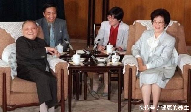 此国|此国女总统,坚持说自己是中国人,曾来中国祭祖寻根不忘祖籍