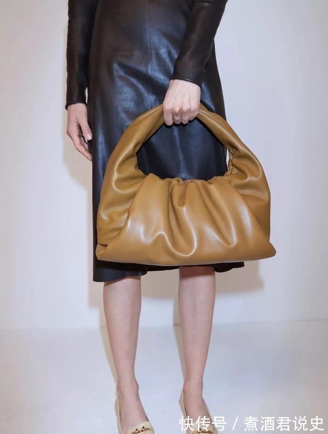 tote 今年最时髦,有个性的包包!今年最时髦,有个性的包包!