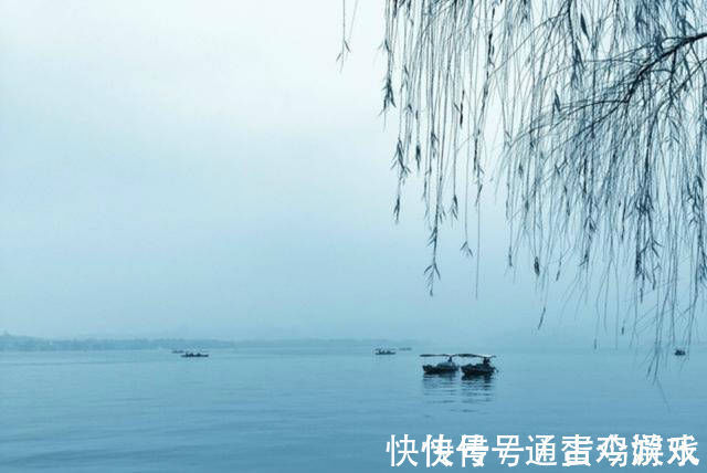 诗人#张籍很美的一首诗,短短的28个字,美得犹如一幅淡淡的山水画!