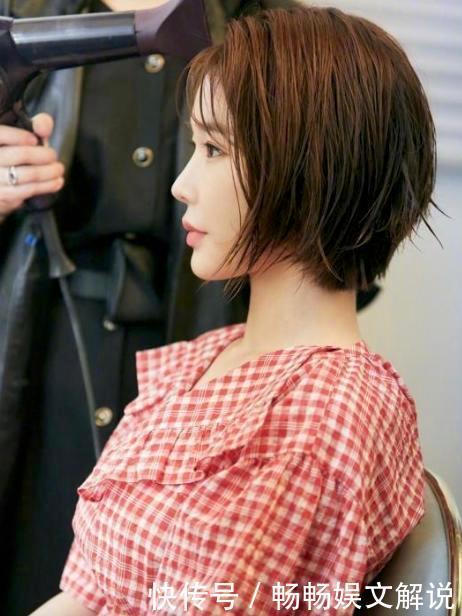 今夏流行的2款发型,清凉又好看,非常百搭