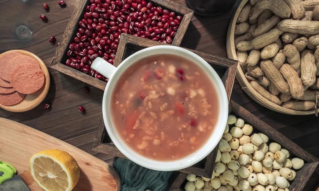 枸杞|早上补阳,晚上补阴精力不足,熬夜的人就吃它吧