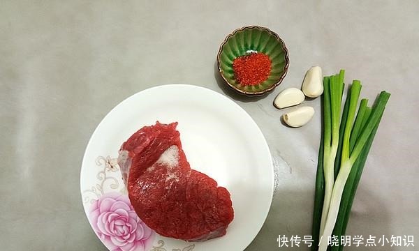 牛身上的这个部位不要吃,含有大量细菌,白给不能要千万别吃!