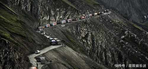悬崖|印度死亡公路蜿蜒于3528米悬崖边，一不小心就得粉身碎骨